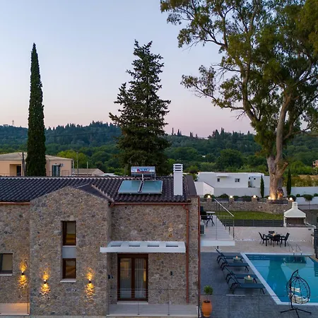 Vila Domus Dervisi, By Estia *