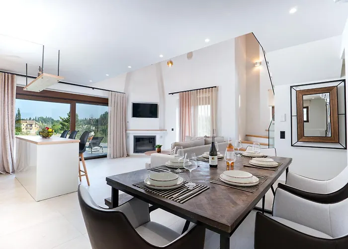 Domus Dervisi, By Estia * Corfu (city)