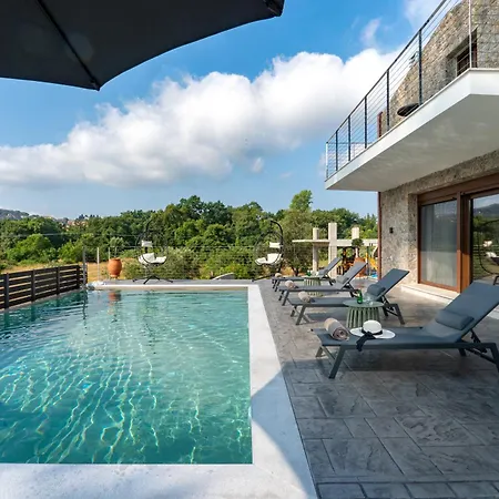 Willa Domus Dervisi, By Estia Corfu (city)