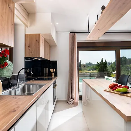 Domus Dervisi, By Estia *