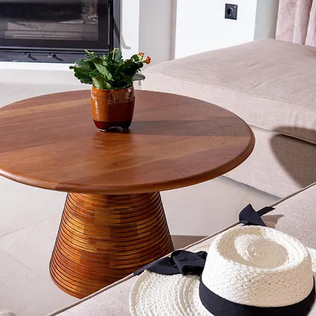 Willa Domus Dervisi, By Estia